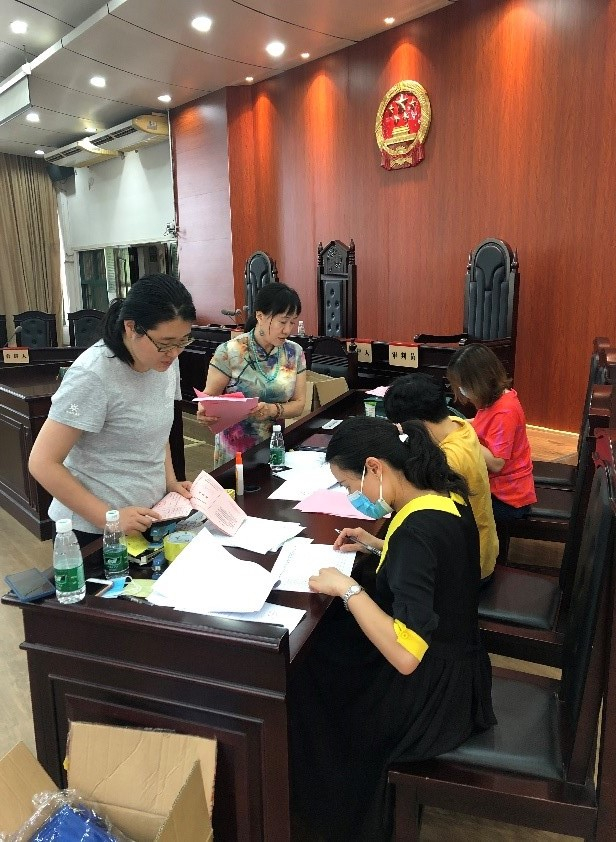 分类整理毕业生资料